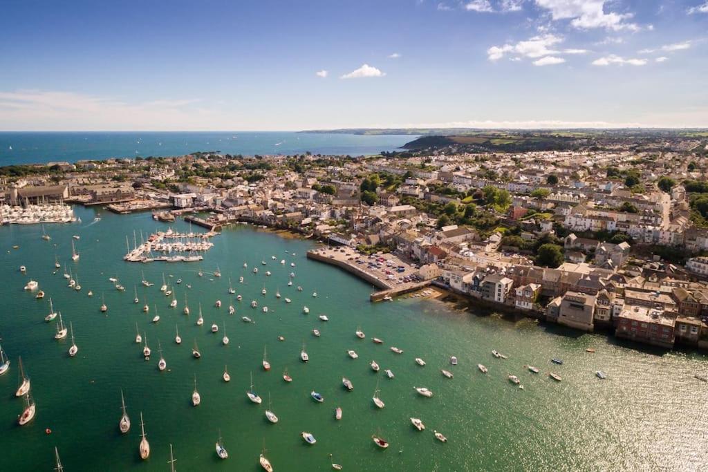 The Nest, Central Falmouth, 10 Mins To The Beaches And Off Street Parking Экстерьер фото
